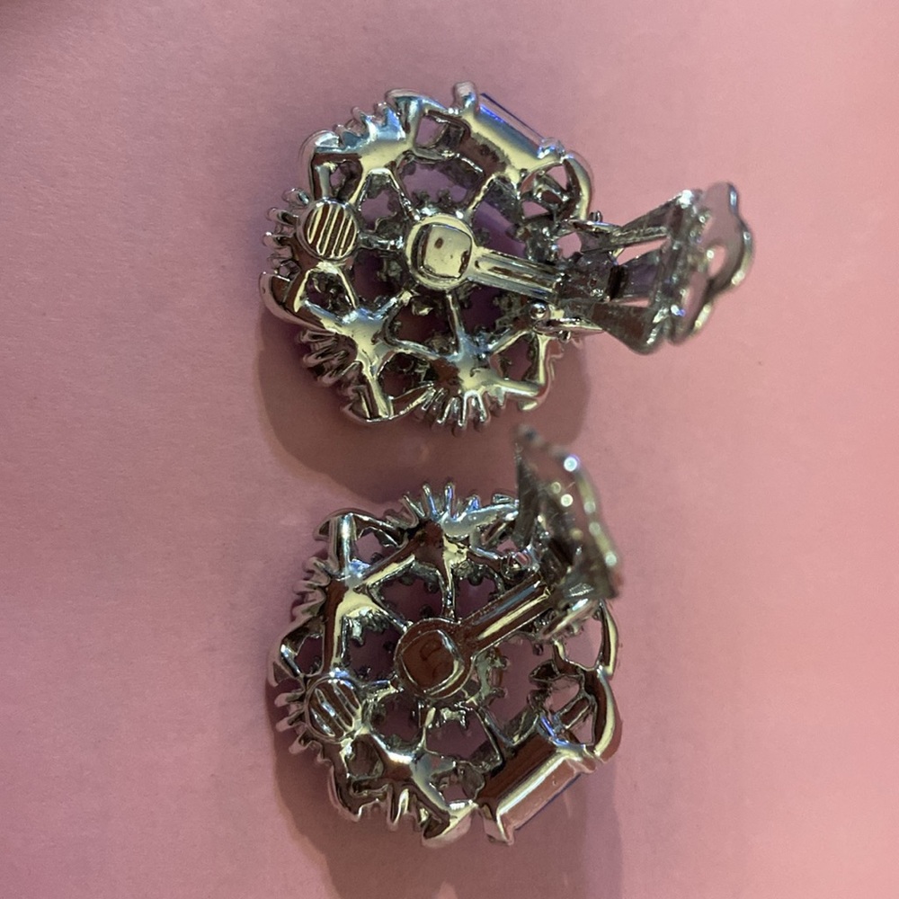 Vintage Lisner Rhinestone Earrings - Picture 8 of 8